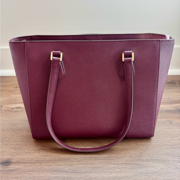 Tory Burch Robinson Saffiano Leather Tote - Burgundy - Picture 3 of 7